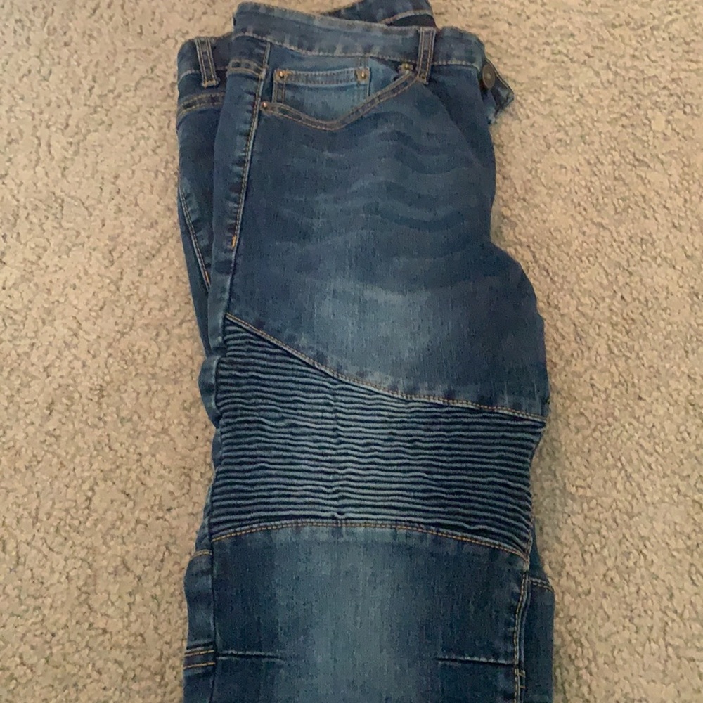 Jeans. - Picture 5 of 5